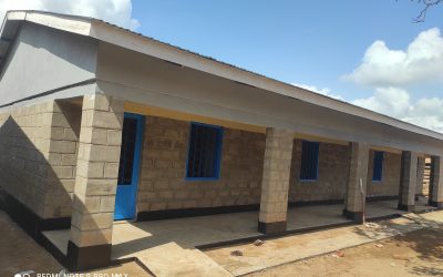 Together we can: Completing a Community-built Classroom Block